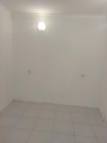 xrdalanda heyet evi satliq: 2 otaqdan ibarət 33 k/m vayfay, san.uzeldən ibarət - Döşəmə: ağ — 2