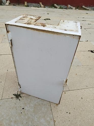 Pitminutka qutusu. demirdir. 3mm qalinligindadir. 110 Azn e