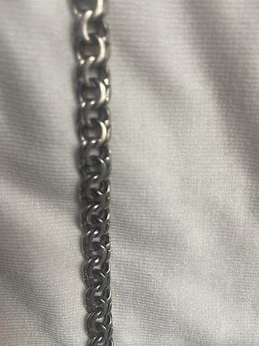 Gumus qolbaq 16 qr baglanan yeri yoxdu bir dene