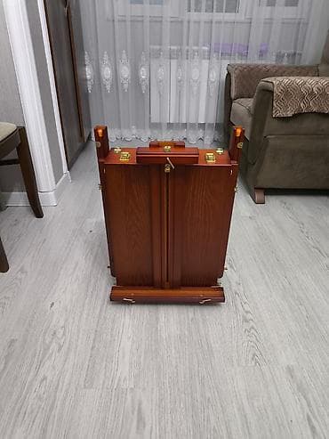 lövhə yazı: Taşınabilən rəssam molberti və boyaq çantası-kofresi - Material: ağac — 7