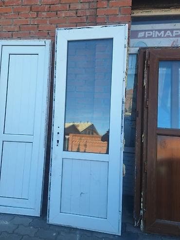 profil ucun şekiller: İşlənmiş Plastik qapı Çərçivə ilə, Zəmanətli, Ödənişli quraşdırma, Ünvandan götürmə — 4