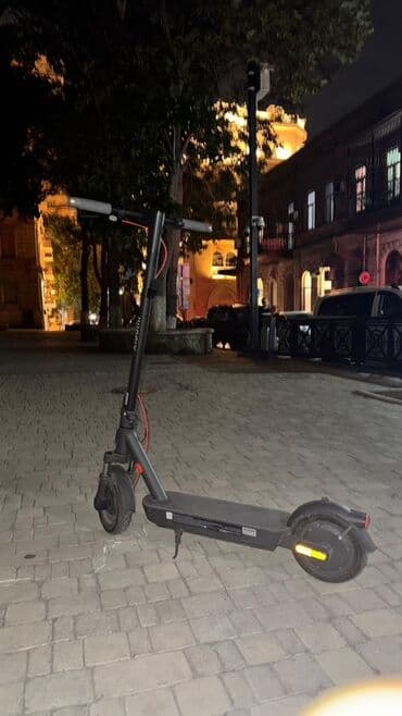 samakatlar elektiriksiz mingecevir ucuz: İşlənmiş Elektrik samokat 10", 501 - 750 Vt, 16 - 25 km/s — 2