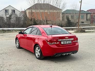ses bogucular: Chevrolet Cruze – Qırmızı sedan - Kuzov: sedan, parlaq qırmızı rəng - — 7