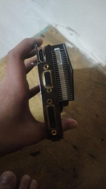 prosessor satilir: Videokart INNO3D GeForce GT 240, < 4 GB, İşlənmiş — 2