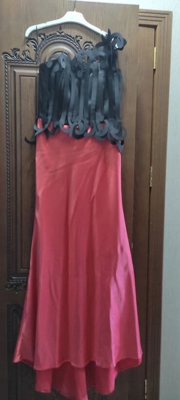 Birce defe toya geyinilib