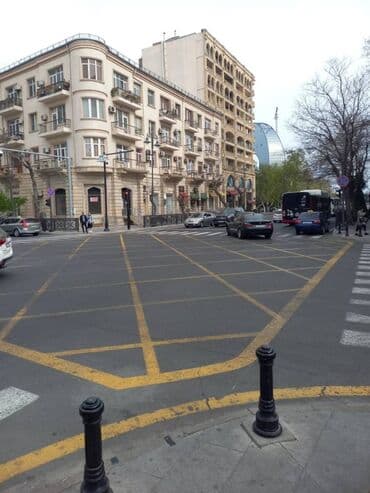 main mtk evler: Nəsimi rayonunda ( Puşkin küçəsi, 28 may metrosu) inşa edilmiş 4 — 7