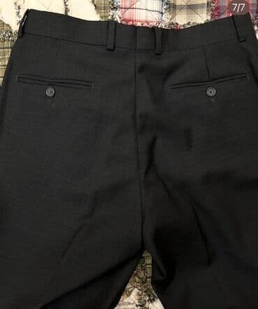 приталенные мужские костюмы: Классические Мужские брюки, цвет - Черный — 7