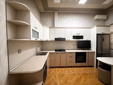 тап аз мебель бу: Mətbəx mebeli 350₼. Ölçü 1.50×3m. Üzərində heç nə verilmir. Mebel yeni — 1