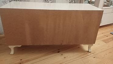 TV altlığı: Düz TV altlığı, Polkalı, Laminat — 3