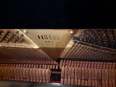 Upright fortepiano – “Belarus” markalı Xüsusiyyətlər: - Korpus: mat lalafo.az -da Upright fortepiano – “Belarus” markalı Xüsusiyyətlər: - Korpus: mat