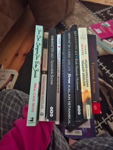 Kitab paketi – müxtəlif janrlar, türk və Azərbaycan dillərində məşhur