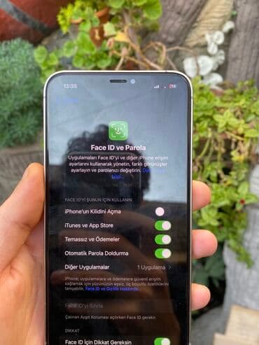 macbook pro ikinci el: IPhone 15 Pro Max, Gümüşü, Face ID — 4