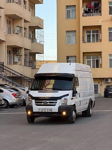 tra: Ford Transit: 2.4 l | 2008 il 380000 km Van/Minivan — 2