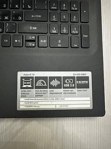 Acer: Acer Aspire E15 (model: ES-573-C8H7) noutbuk Xüsusiyyətlər: - Ekran — 3