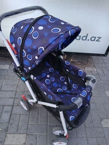 uşaq beysbolkaları: Uşaq arabası – mavi rəngli, dairə naxışlı Xüsusiyyətlər: - Tam — 5