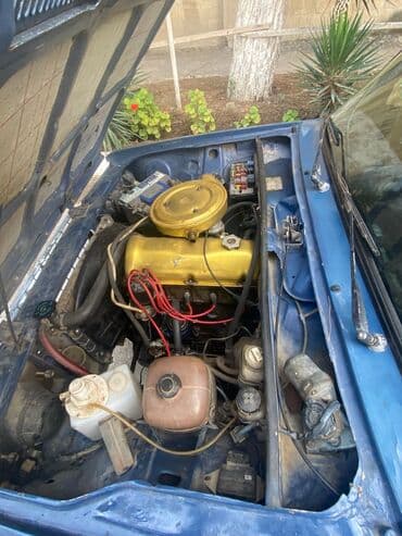 ремонт вязальных машин: VAZ (LADA) 2107: 1.6 l | 1990 il Sedan — 3