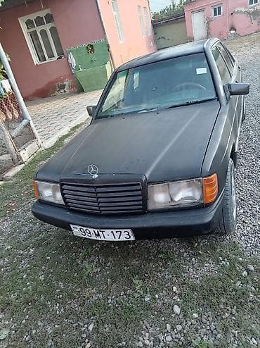 turbo.az ford transit 5 1: Mercedes-Benz 190 (W201) sedan - Kuzov: 4 qapılı sedan, mat qara rəng — 1