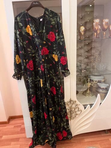 коктейльные платья в баку: Коктейльное платье, Макси, Balenciaga, XL — 1