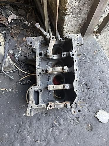 mator 80cc vəlo: Məhsul: Daxiliyanma mühərriki bloku ford qabağ çəkən Təsvir: - Döküm — 2