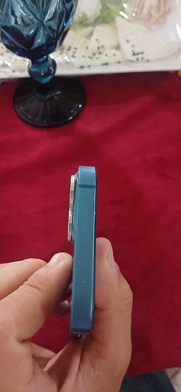 oculus quest 3: IPhone 13, Mavi, Simsiz şarj — 5