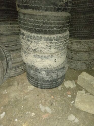 Təkərlər: İşlənmiş Şin Petlas 215 / 70 / R 16 — 5