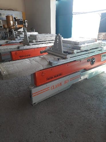 taxta yonan stanok: Her cur yatar — 1