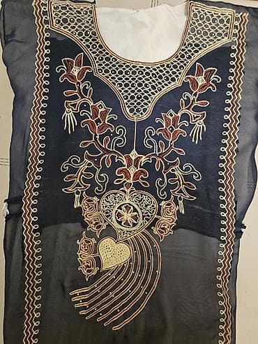 uzun kofta: Qadın üçün milli üslubda uzun don - Rəng: tünd göy (şəffaf şifon üst — 4