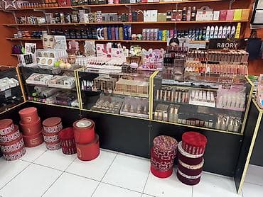 9 ayliq usaq sekilleri: Vitrinlər satılır — 3