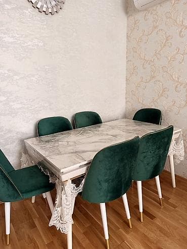 lalafo yazı masası: Yaşıl məxmər dəst – qonaq otağı üçün masa-stul və künc divan - Yemək — 2