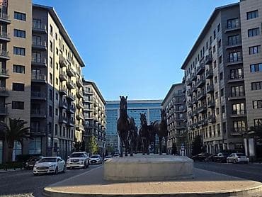 basavik satisi: İcarəyə verilir 3 otaqlı yeni tikili 105 m², Ağ şəhər q. Kateqoriya — 1