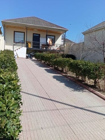 binəqədi gənclər şəhərciyi: Satılır: həyət evi 3 sotun içində 8 daş kürsülü 3 otaqlı təmirli sənət — 2