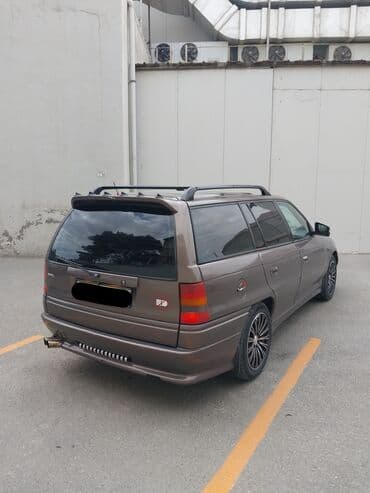 dizel opel astra: Opel Astra: 1.6 l | 1996 il 12345 km Universal — 2