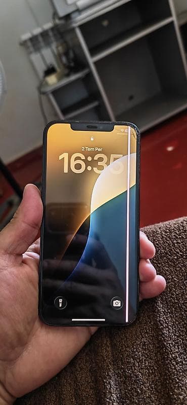 IPhone 12 Pro, Göy, Qırıq