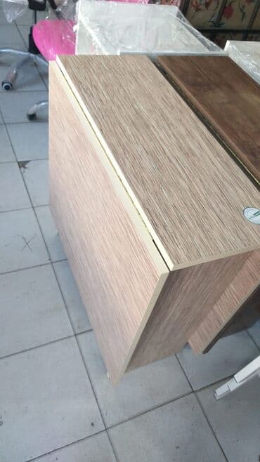 transformer jurnal masası: Qonaq masası, Yeni, Açılan — 3