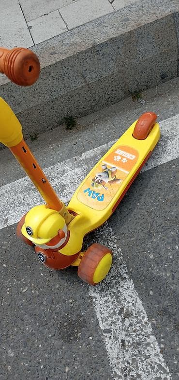su skuter satilir: Skuter, təzə kimidir, supertoysdan 50 man alınıb, uşaq sürmür, cəmi 30 — 3