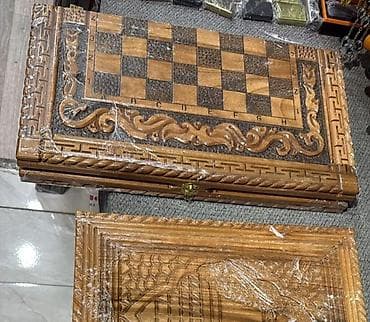 sport çanta: Taxta nərd/şahmat dəsti – əl oyma naxışlı - Material: bərk ağac (əl — 3