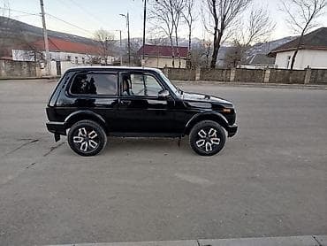 авто азербайджан: ВАЗ (ЛАДА) 4x4 Нива: 1.7 л | 2017 г. 140000 км Внедорожник — 2