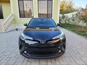 bmw 36 kuza: Toyota C-HR: 1.8 l | 2019 il Krossover — 1