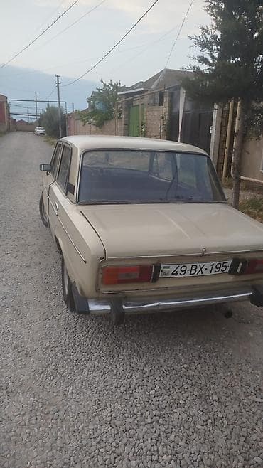 arxa stoplar: VAZ (LADA) 2106: 1.5 l | 1993 il 4325 km Sedan — 2
