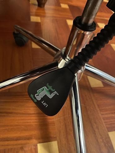 mebel evi: İşlənmiş, Təkərli, Qolları tənzimlənir, Parça — 3