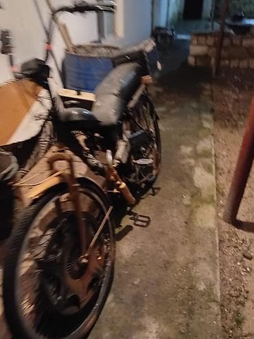 Benzin mühərrikli velosiped (moped tipli) - Çərçivə: klassik