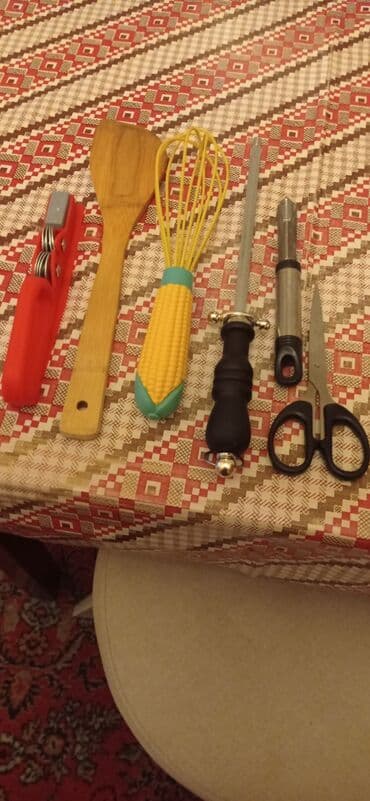 Mətbəxt məhsuları hamısı 10 manat