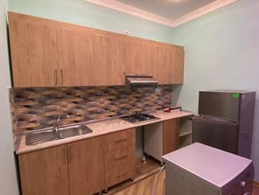 kiraye evler 2022 1 otaqli: 80 kv. m, 2 otaqlı — 4