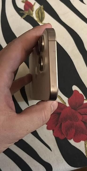 apple se: IPhone 17 Pro, 128 GB, Qızılı, Zəmanət, Face ID, Sənədlərlə — 6