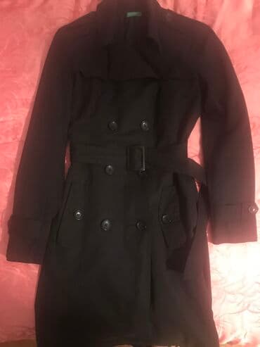 Az geyinilmish, teze kimi, fotoda yaxshi gorunmur, gorkemli plash dir lalafo.az -da Az geyinilmish, teze kimi, fotoda yaxshi gorunmur, gorkemli plash dir