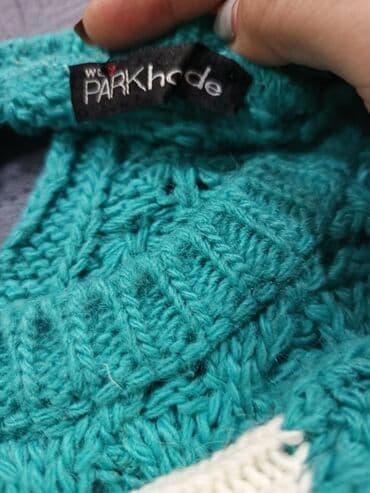 женские розовые пуловеры: S,M razmer yeni 
7 AZN qalin — 2