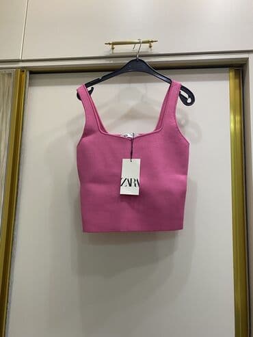 Futbolka və maykalar: ZARAdan alinib 45 AZN
SATİLİR 20 AZN — 2