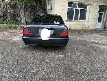 sukan satisi: Mercedes-Benz C-Class: 2.8 l | 1999 il Sedan — 6