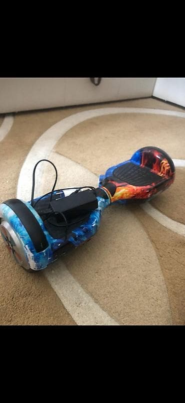 Balans skateri (hoverboard) – alov və buz temalı rəngli dizayn