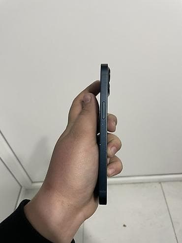 xbox one qiymeti: IPhone 13, 128 GB, Midnight — 3